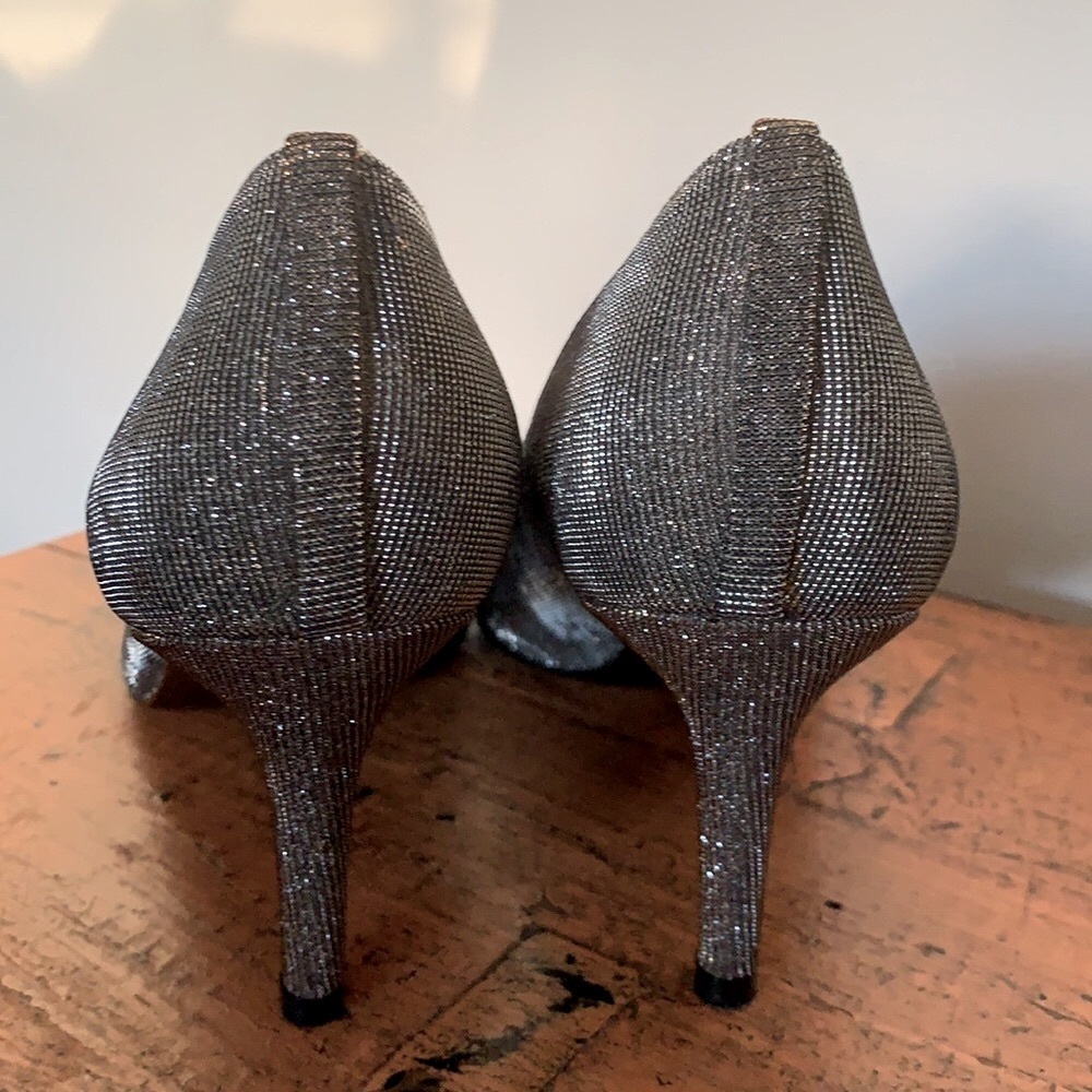 Stuart Weitzman, Shimmering, Sparkly Heels W/ Bow… - image 4